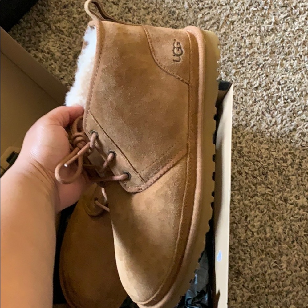 NEW 👍🏾 Ugg Neumel boots